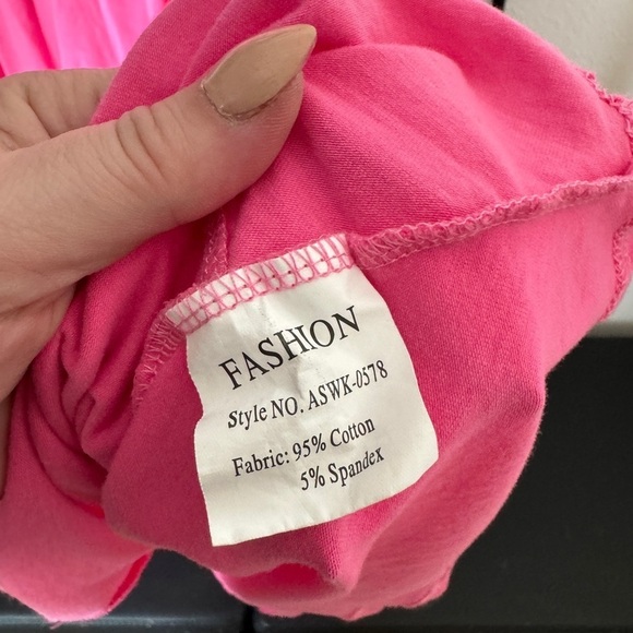 Boutique hot pink tiered oversized sleeveless mini dress - Picture 3 of 5